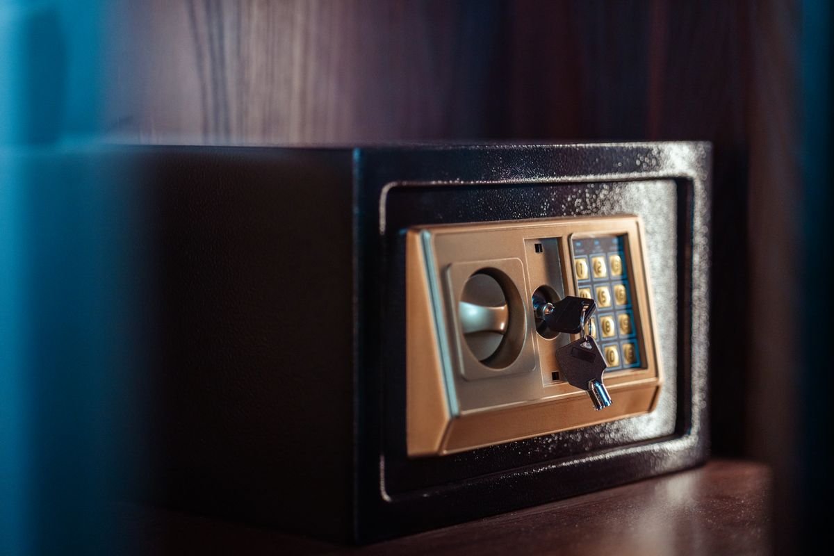 In-room safe box